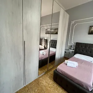 La Casa Di Tonia Bed & Breakfast
